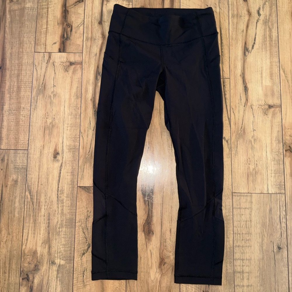 Lululemon cropped leggings